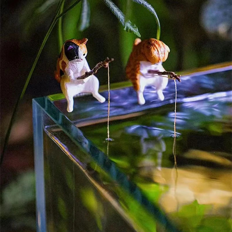 Fishing Cat Mini Resin Figurine for Aquarium